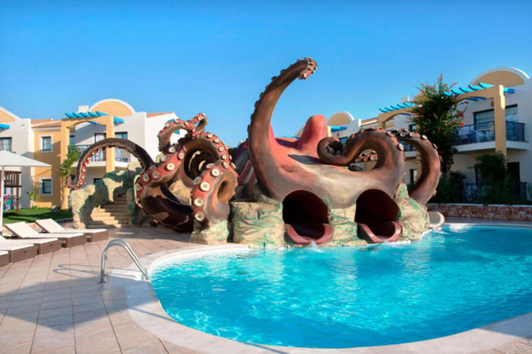 Childrens splash area
